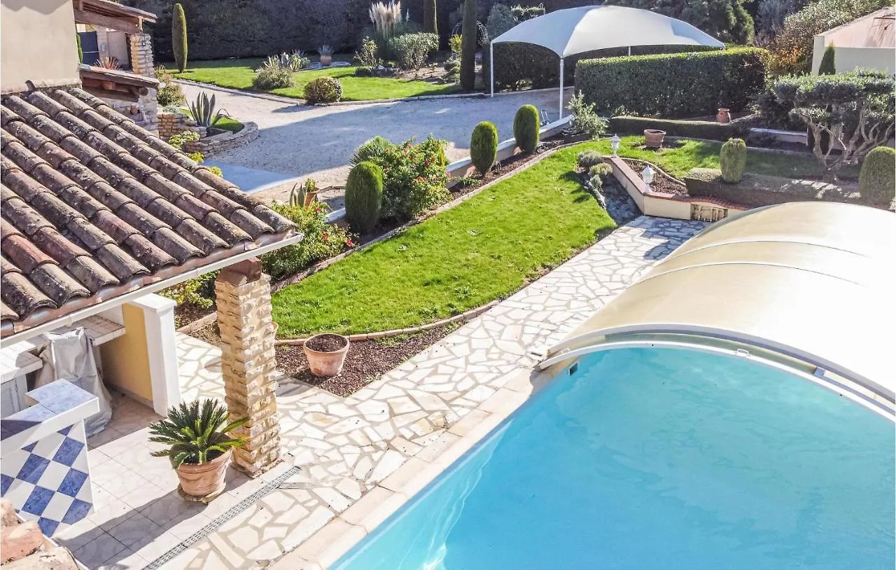 Holiday home Awesome Home In Espeluche With Wifi
