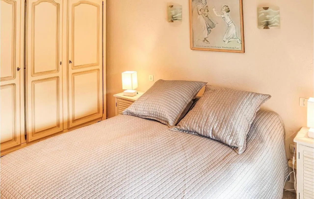 Awesome Home In Espeluche With Wifi Holiday home